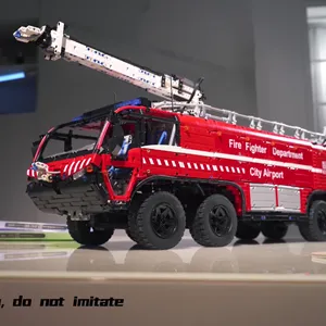 ساختنی مولد کینگ 19004 ماشین آتش نشانی Airport Rescue کنترلی