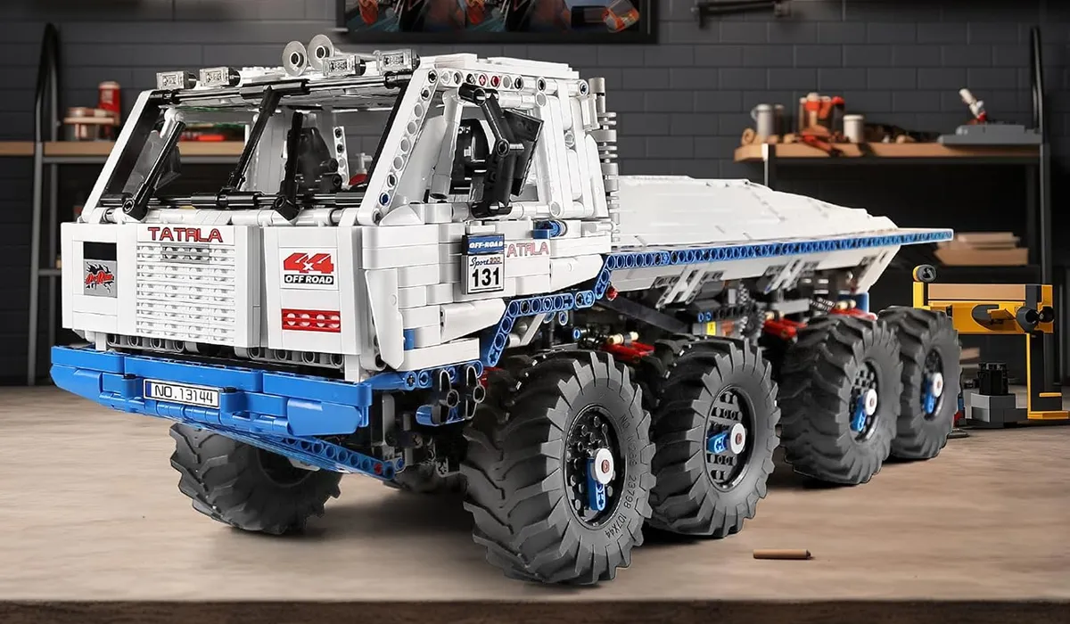 لگو مولدکینگ 13144 ماشین کامیون کمپرسی Tatra 813 truck ریموت دار