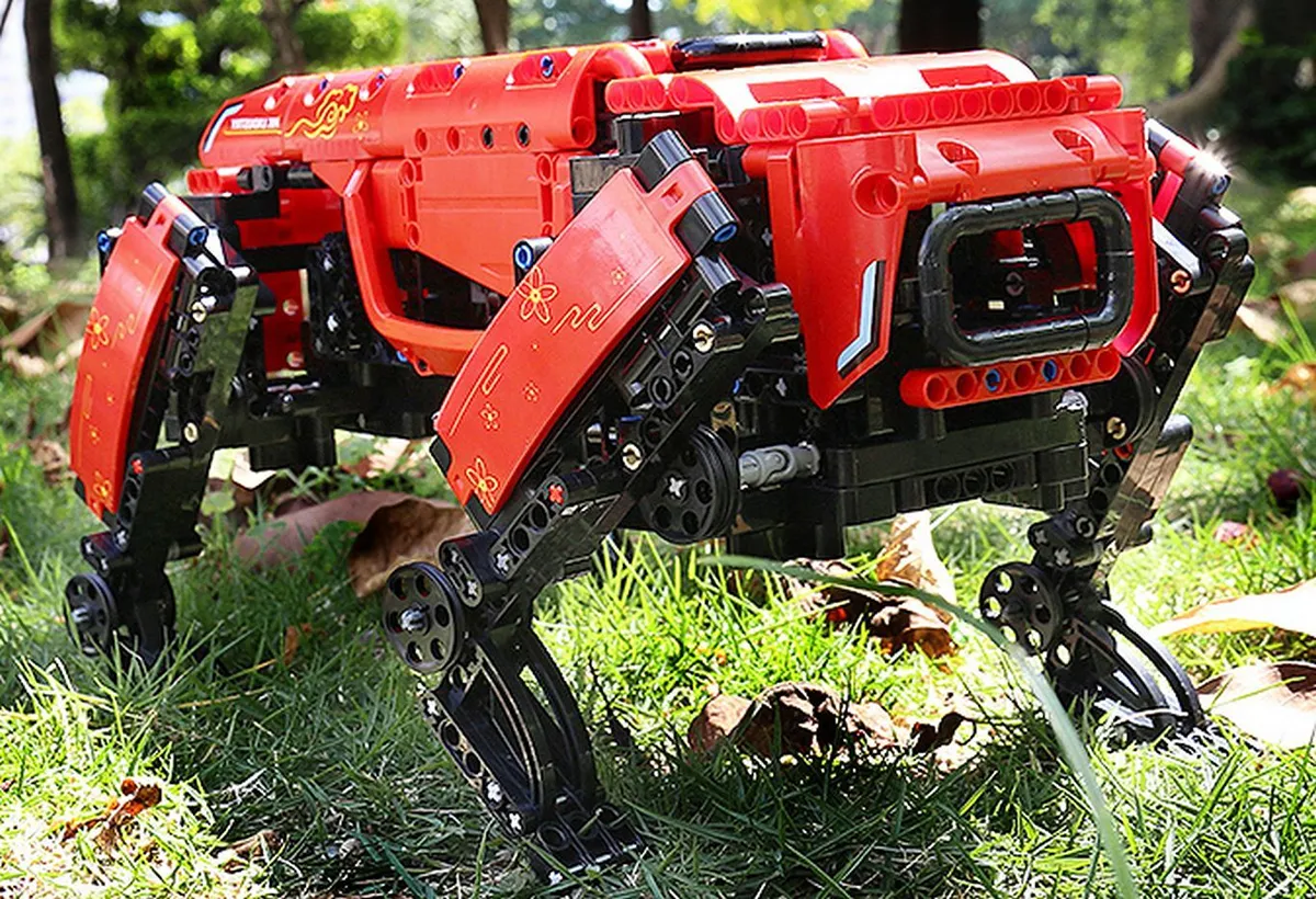 لگو مولد کینگ 15067 ربات سگ هوشمند MK Dynamics Red کنترلی