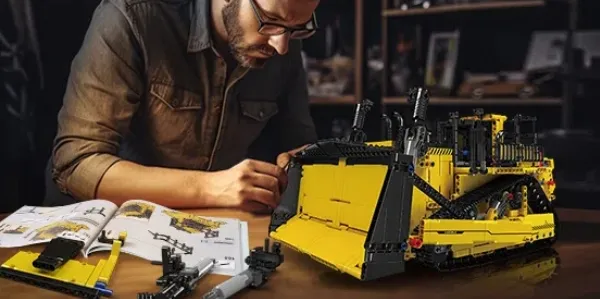 لگو مولدکینگ 15084 ماشین بولدوزر Caterpillar D11 ریموت دار