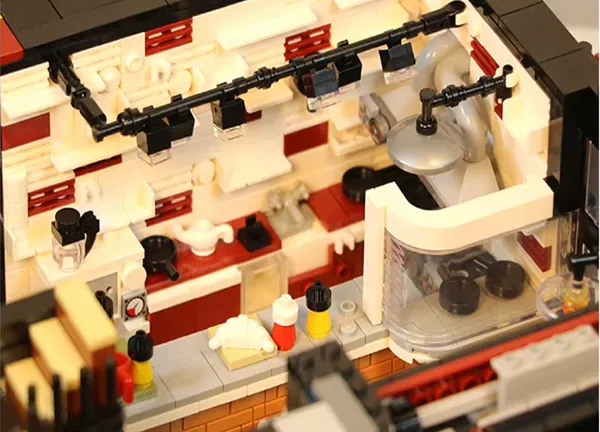 لگو مولد کینگ 16042 کافه رستوران The Bar