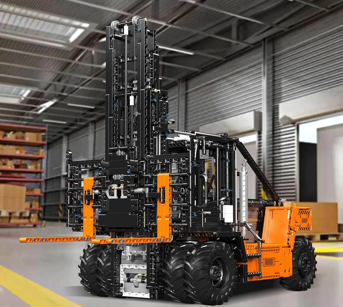 لگو مولد کینگ 17045 لیفتراک Heavy-Duty Forklift Red کنترلی