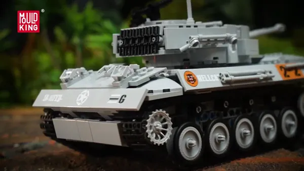 لگو مولدکینگ 20032 ماشین تانک m18 hellcat tank destroyer ریموت دار