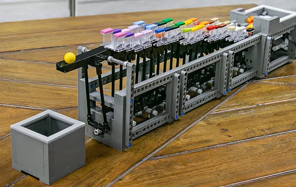 لگو مولدکینگ 26004 Rainbow Stepper